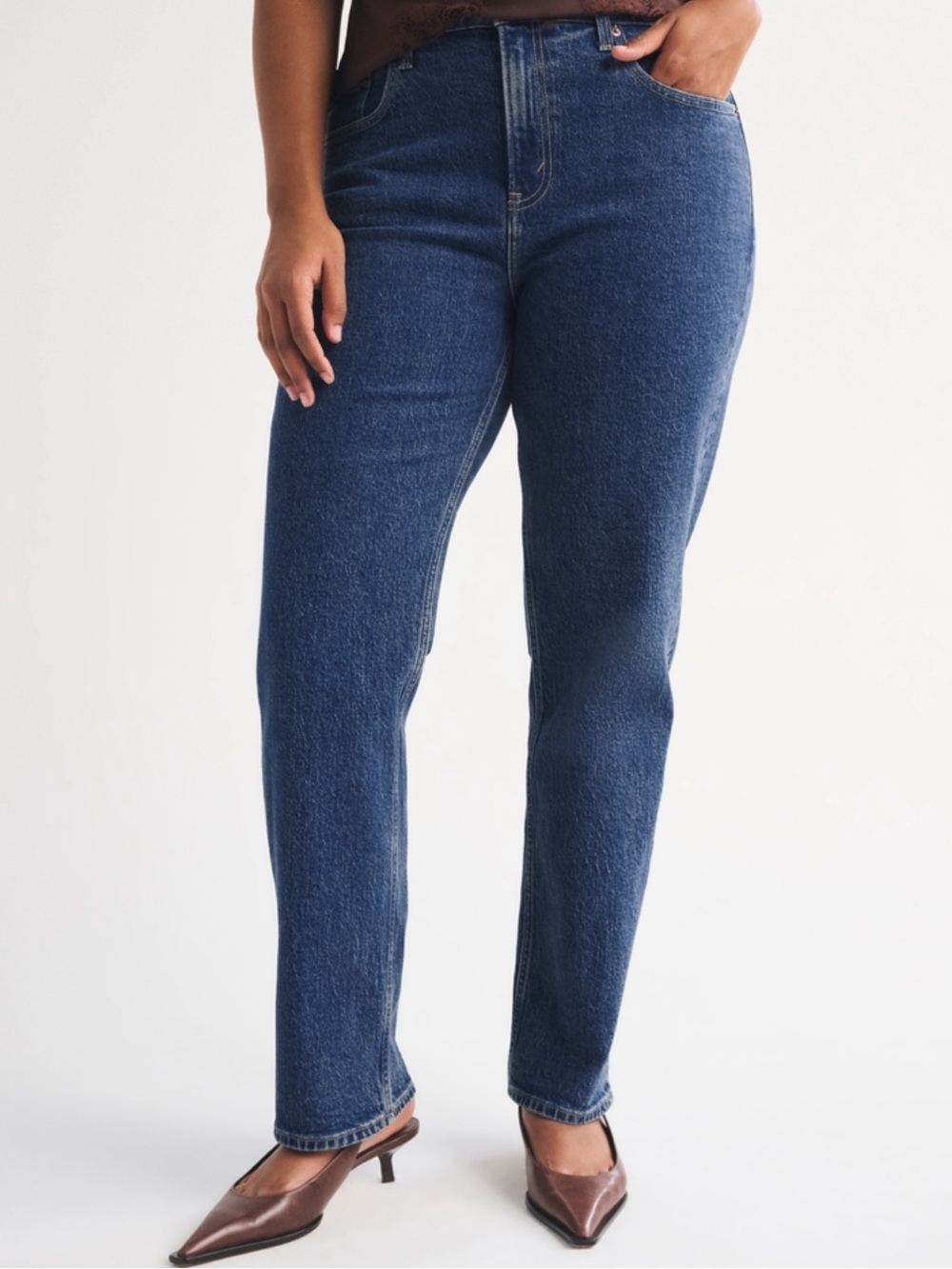 Abercrombie Curve Love High Rise 90s Straight Jeans 27S Short